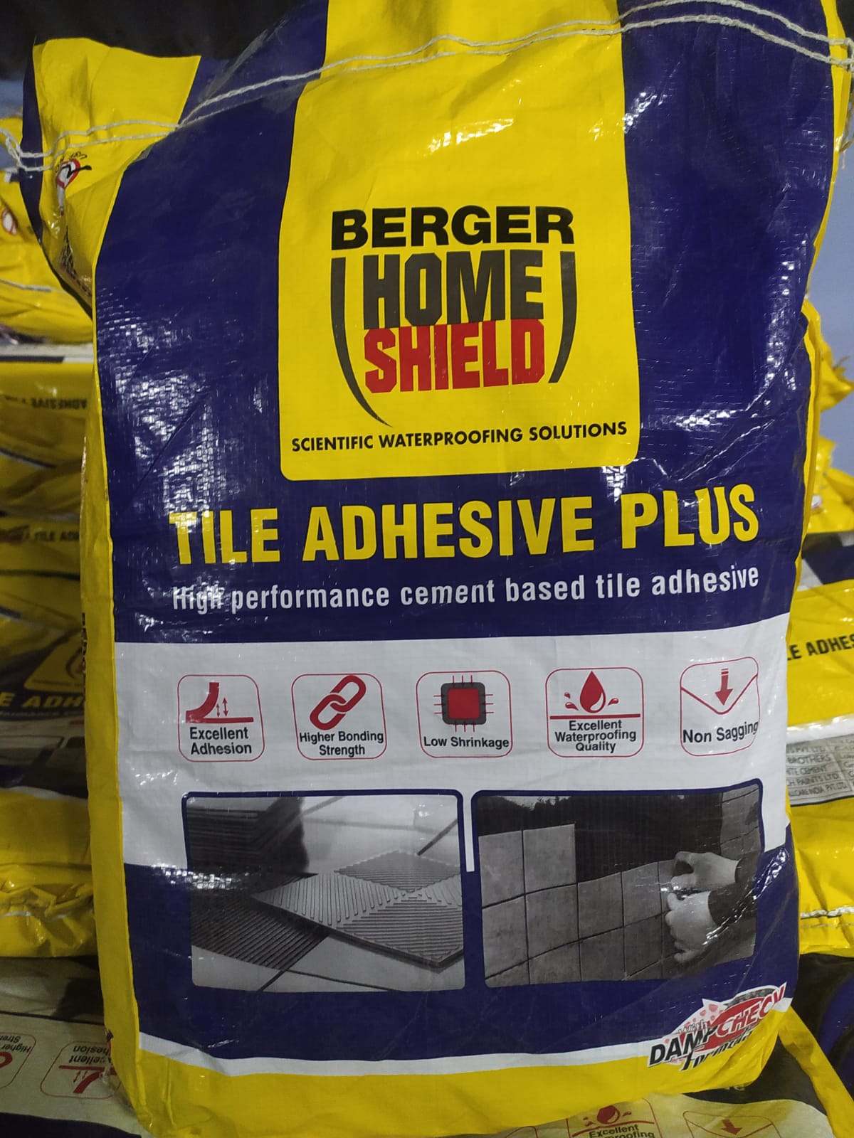 BERGER-HS TILE ADHESIVE PLUS (20KG)