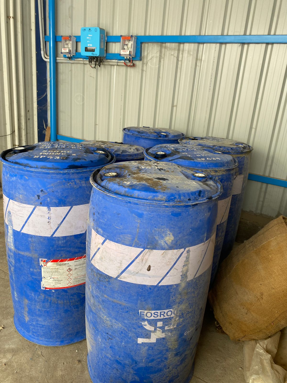 MOULDING OIL(220KG)